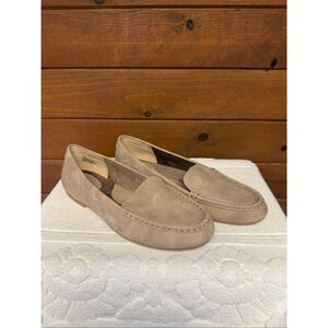 B.O.C. Women's Jana loafers Faux Suede taupe Sz 11 NWOB